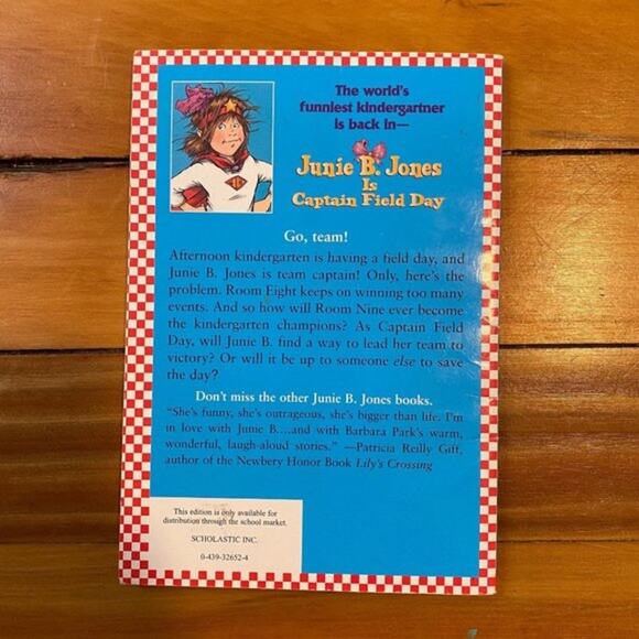 Junie B. Jones Chapter Book Lot #2 - Picture 3 of 11